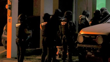 Aprueban reforma para detener en allanamientos a personas solicitadas para extradición