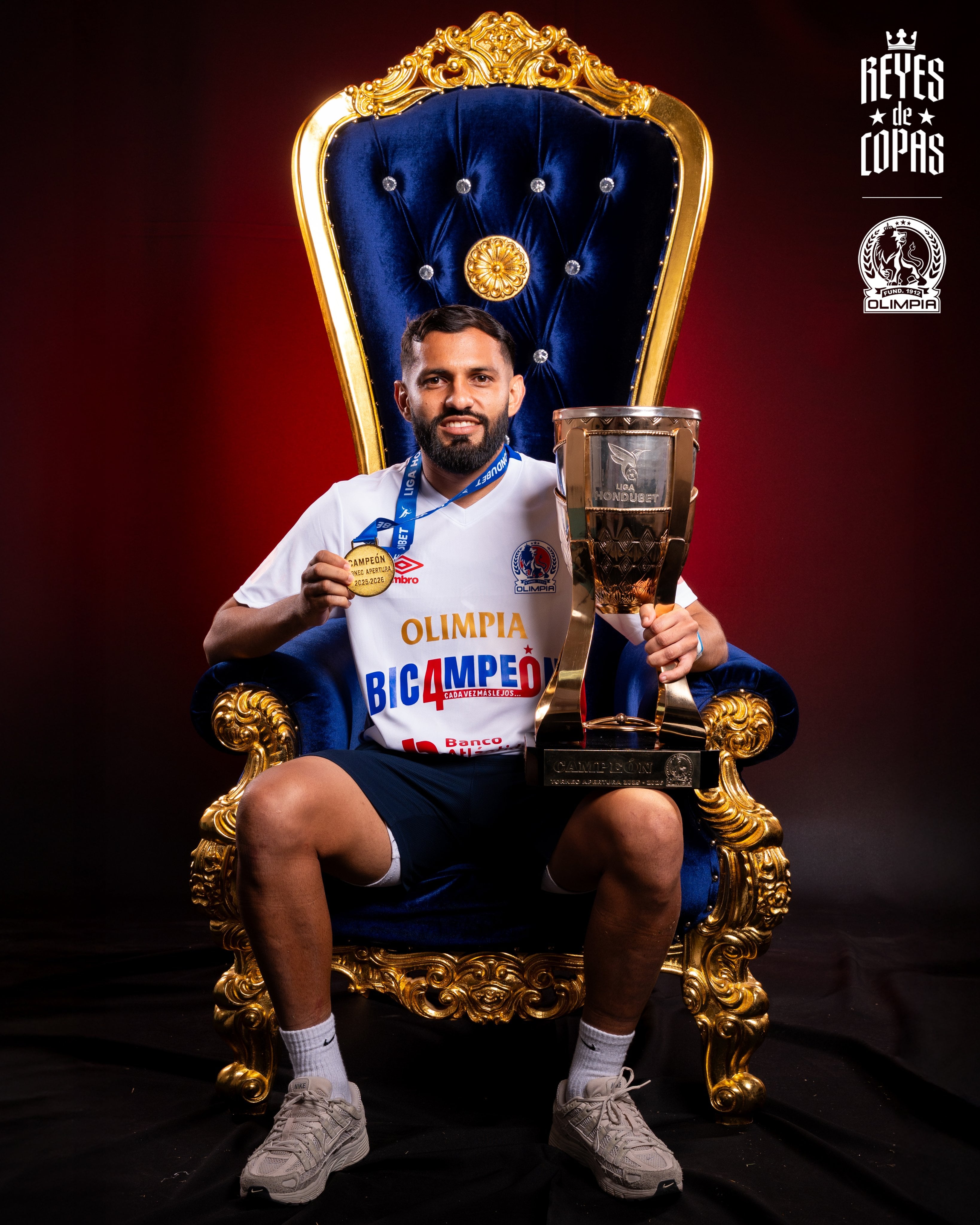 Olimpia publicó esta foto de Jorge Álvarez que generó muchos comentarios de manudos.