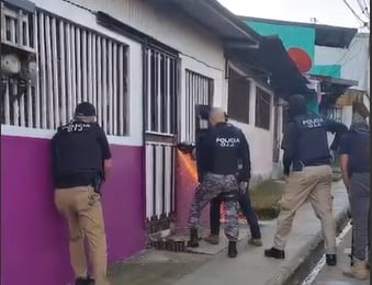 El OIJ allanó tres viviendas en Guararí de Heredia. Foto OIJ.