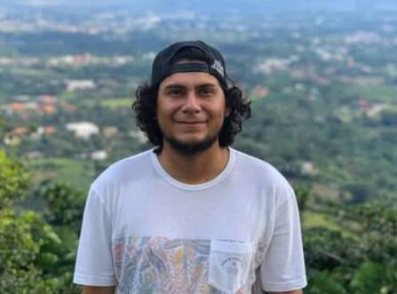 Justin Espinoza Vargas tenía 27 años.