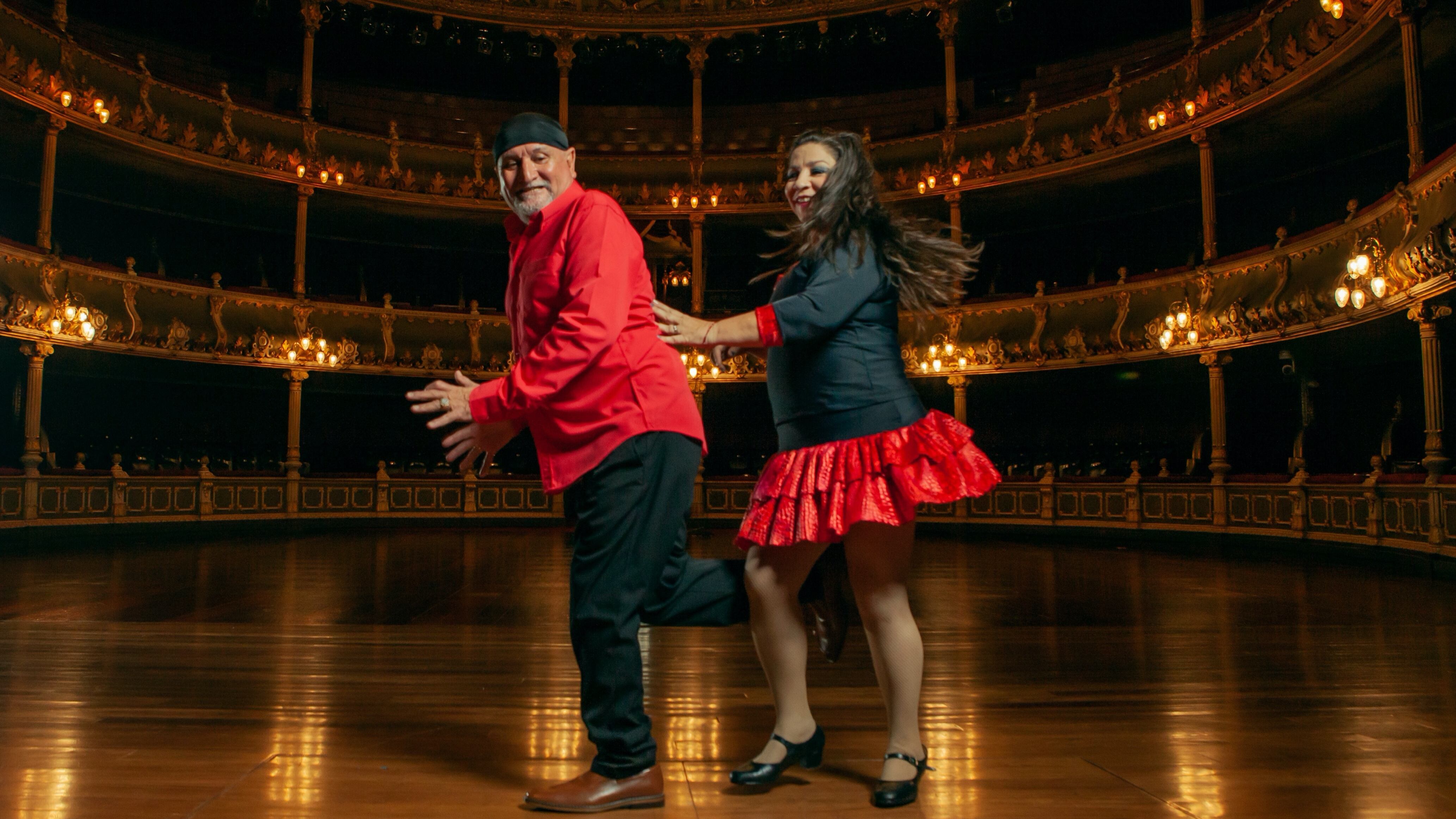 La bailarina Ligia Torijano es una de las más importantes precursoras del swing criollo en nuestro país. En la foto con Wálter “Cupido” Morales Zamora.