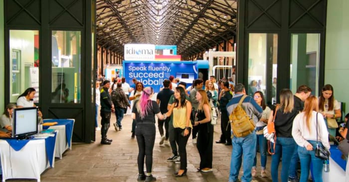 se viene una feria de empelo en el edificio central de la Universidad Internacional de las Américas, frente a la Antigua Aduana, en San José que ofrecerá mil puestos de trabajo