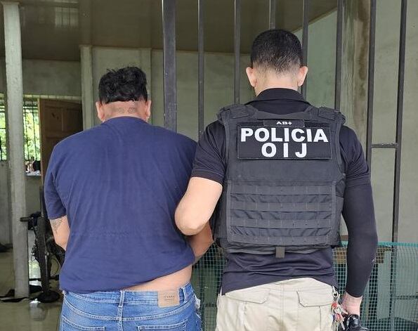 Además de Ballestero, otras tres personas habrían participado en los hechos. Foto OIJ.