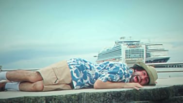 Creadora de Chinaoke cuenta por qué grabaron el “Popurrí para despedir a un turista” en el centro de Puntarenas