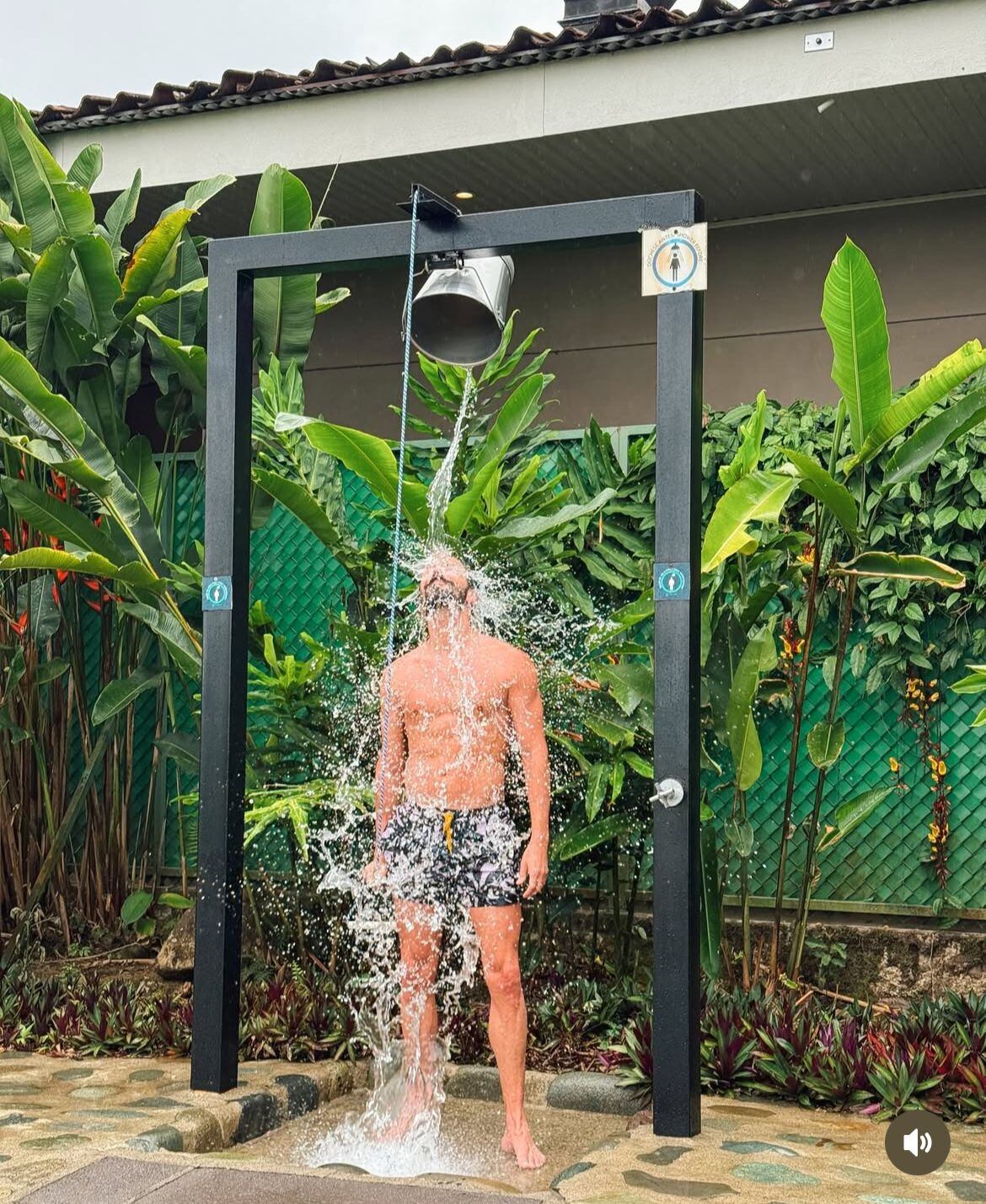 Roger visita las termales de Orosi