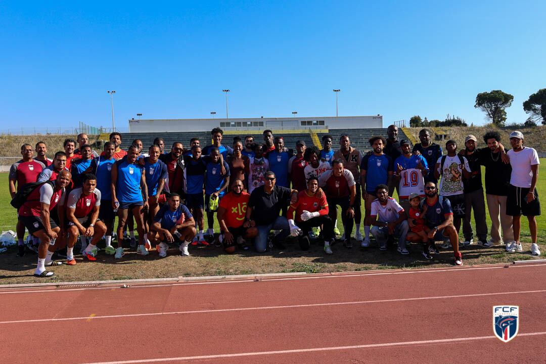 Los jugadores de Cabo Verde celebran su clasificación al Mundial 2026 tras vencer 3-0 a Esuatini.