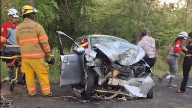 Identifican a hombre fallecido tras choque contra árbol en Liberia