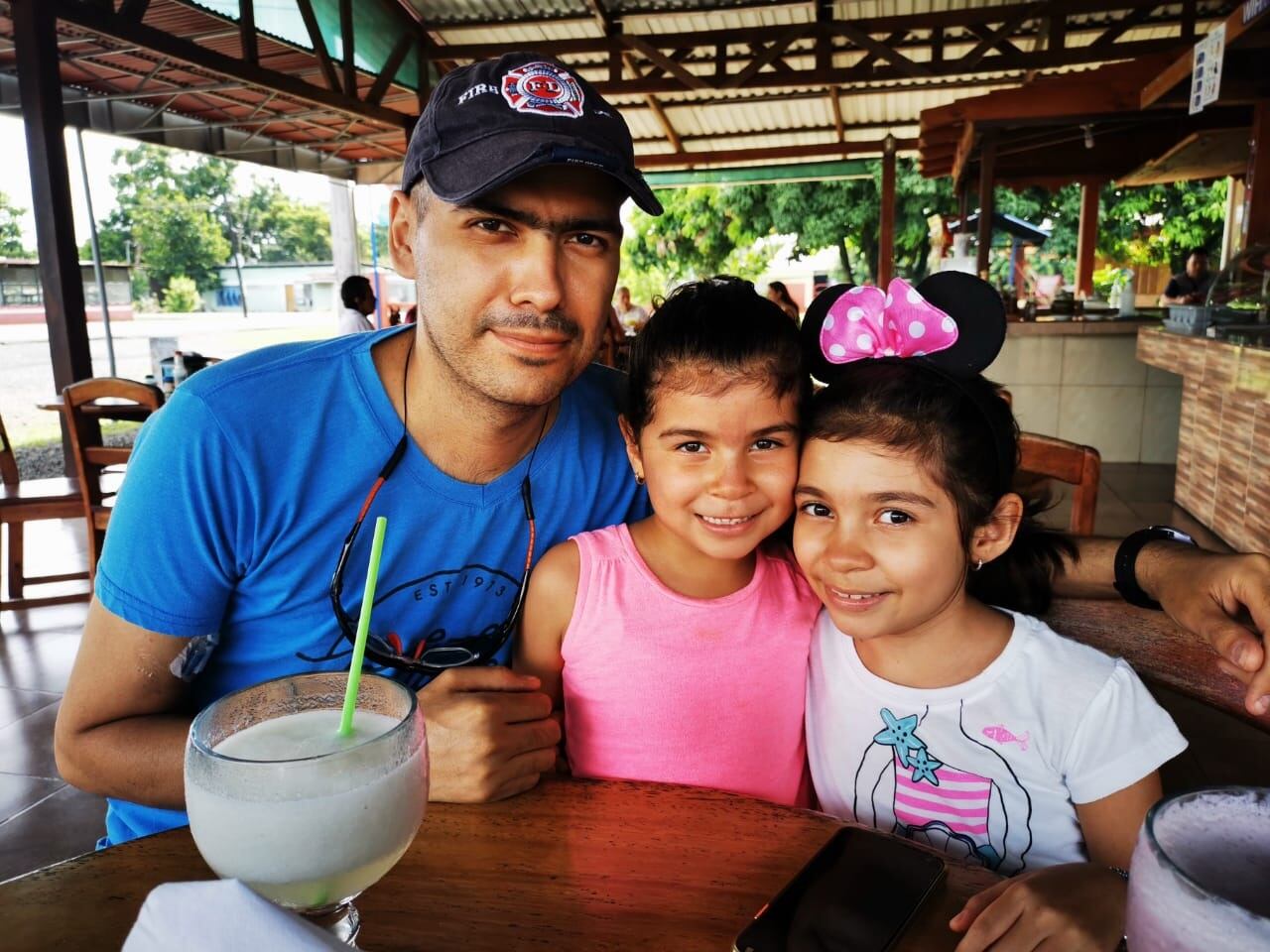 El bombero Douglas Leitón venció la leucemia y el covid-19 al mismo tiempo. Foto cortesía Douglas Leitón.