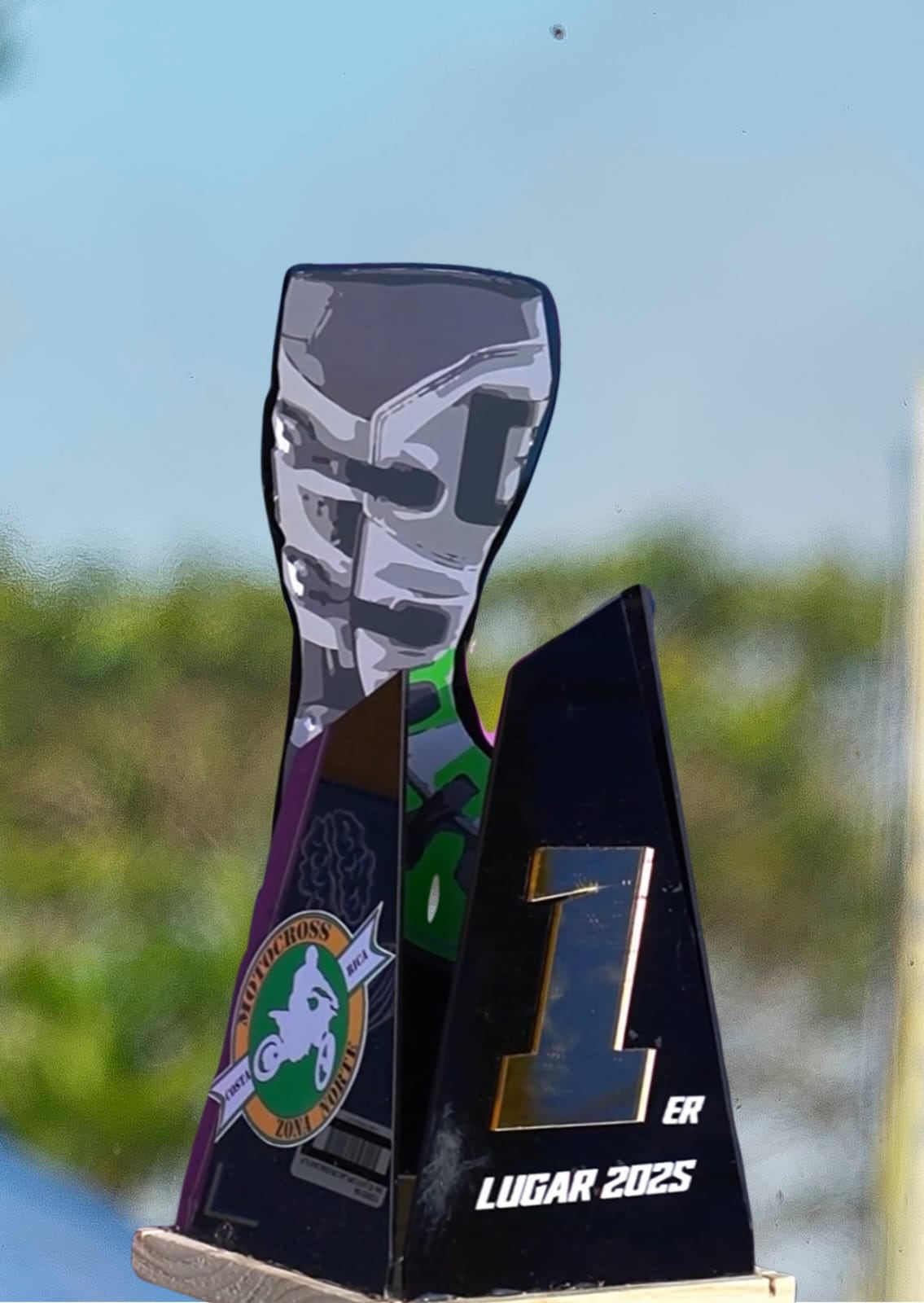 Samantha Cruz, motocilista profesional. Cortesía.