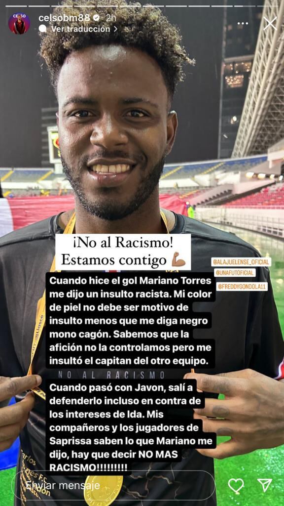 Jugadores de Alajuelense se solidarizan con Freddy Góndola tras denuncia de racismo contra Mariano Torres. Foto: Instagram