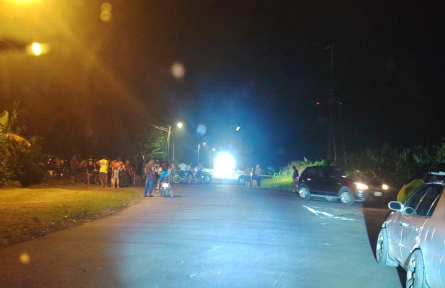 Roger Dobson Dobson, de 58 años, y su hijo Joseph Jordany Dobson Savala, de 21, regresaban del Ebáis cuando fueron interceptados y asesinados a balazos en Matina, Limón.