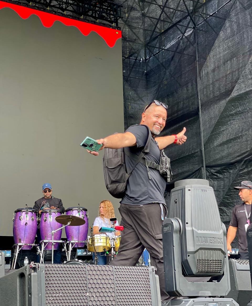 El productor Cristian Castro Araya se fue a Cancún a pasar el Año Nuevo y terminó internado en el hospital a punto de morir.