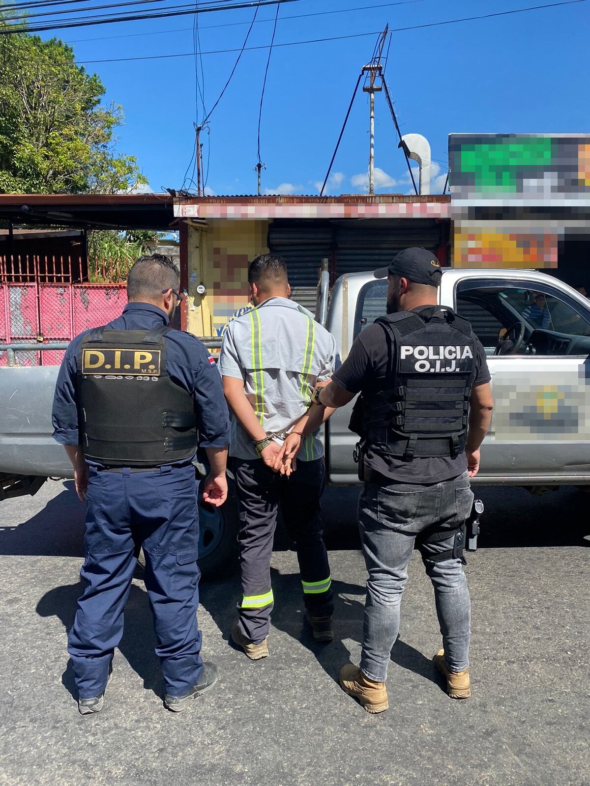 Detienen a funcionario municipal sospechoso de vender drogas. Foto OIJ.