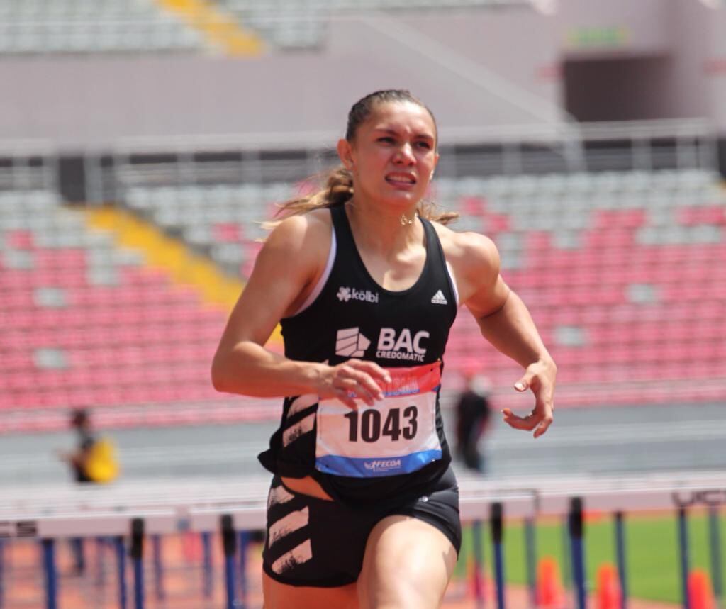 Andrea Vargas rompe el récord de 60 metros con valla en Kentucky