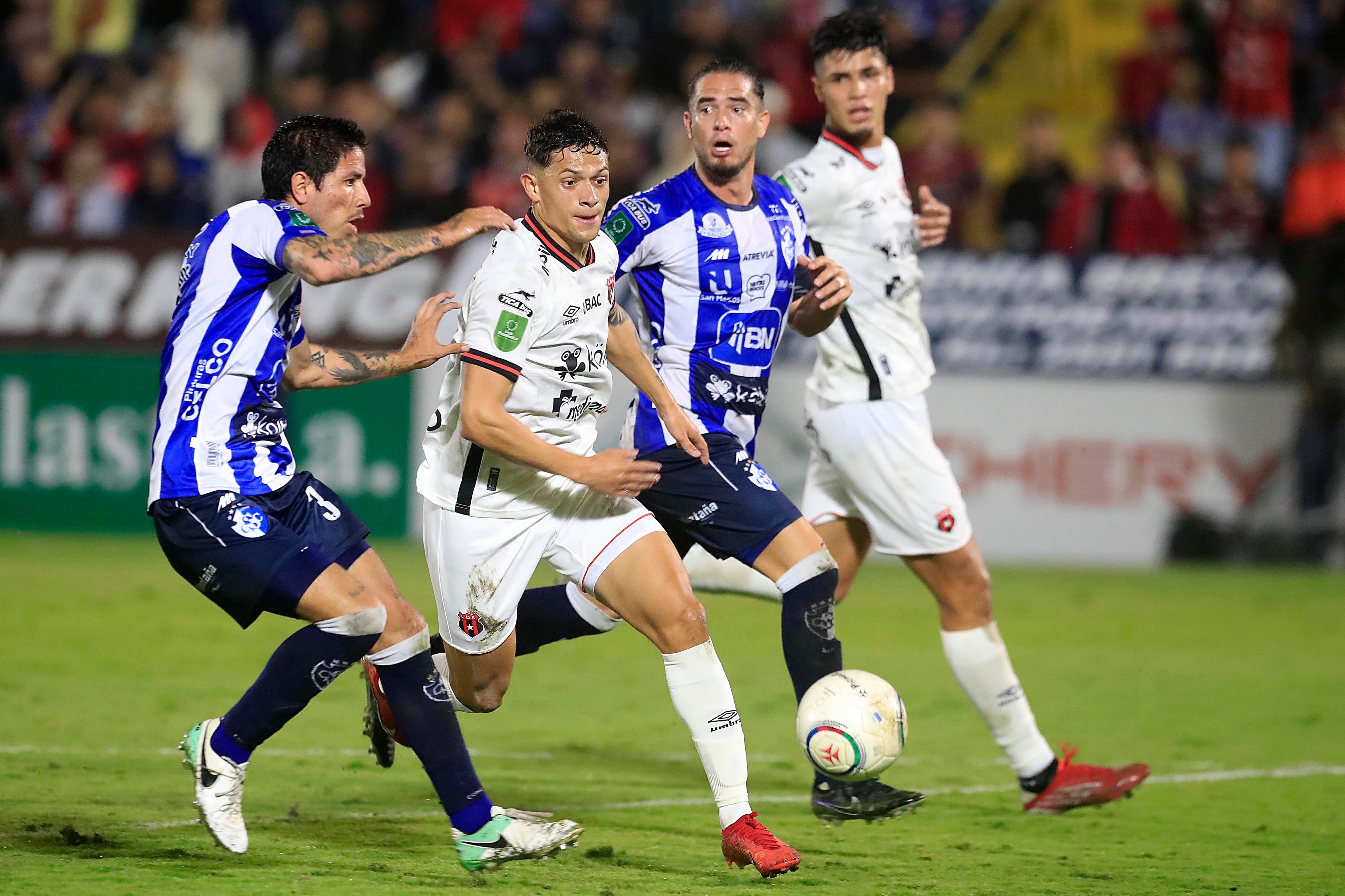 06/04/2024 Estadio Fello Meza, Cartago. El Club Sport Cartaginés recibió a la Liga Deportiva Alajuelense, en partido de la jornada 16, Torneo de Clausura, Copa Promérica 2024. Foto: Rafael Pacheco Granados
