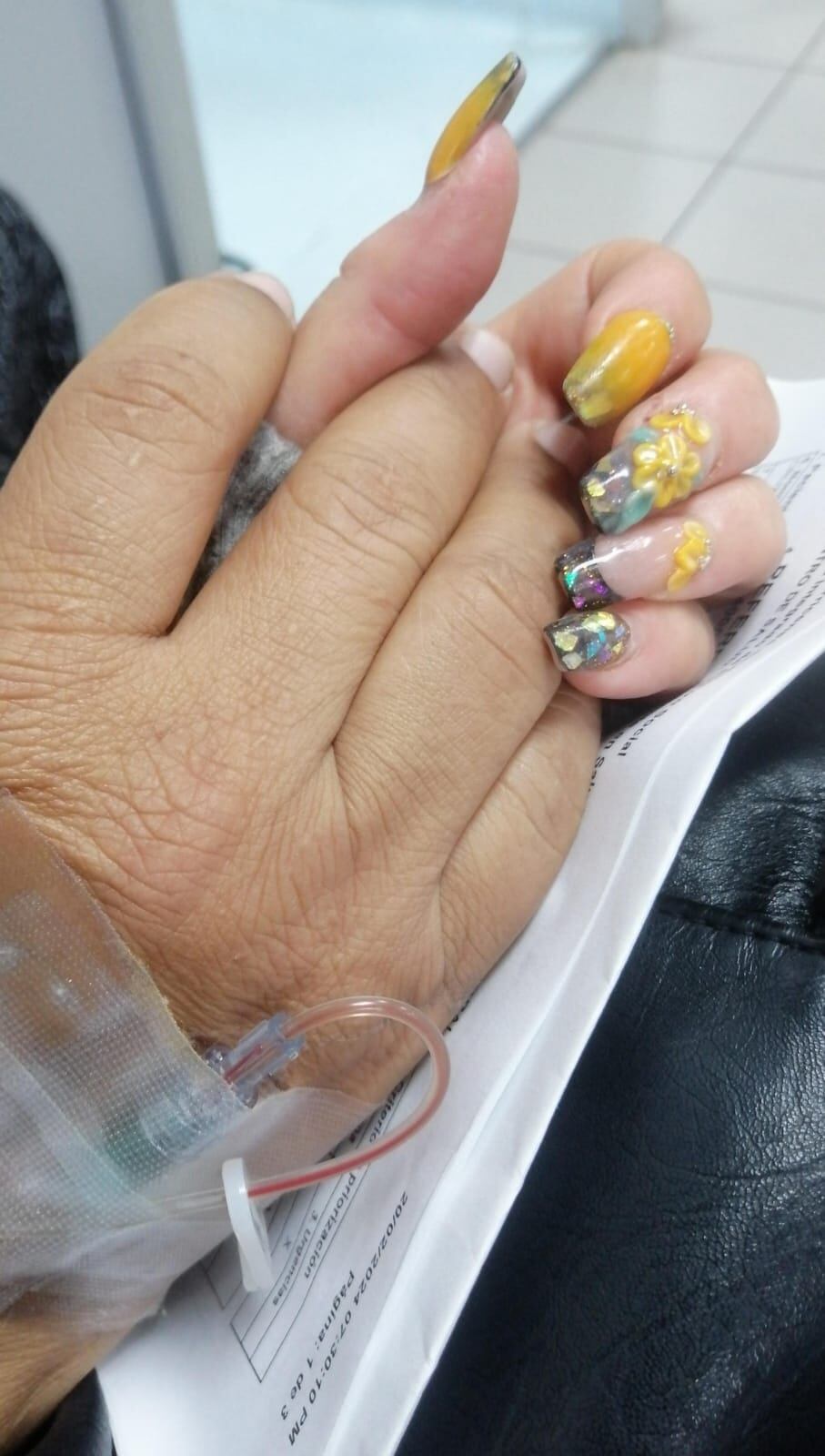 Músico Carlos Cruz y sus esposa Ivonne Arley.