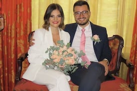 Daniel Céspedes y su esposa anunciaron su “nuevo hijo” horas antes de que Teletica despidiera al periodista