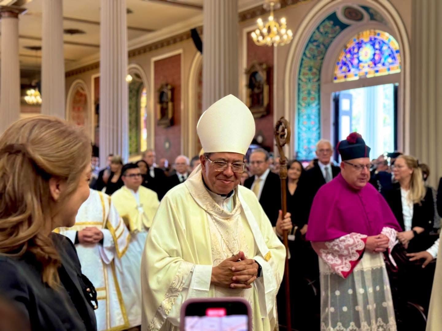 Obispo Javier Román conoció al papa León XIV cuando era cardenal