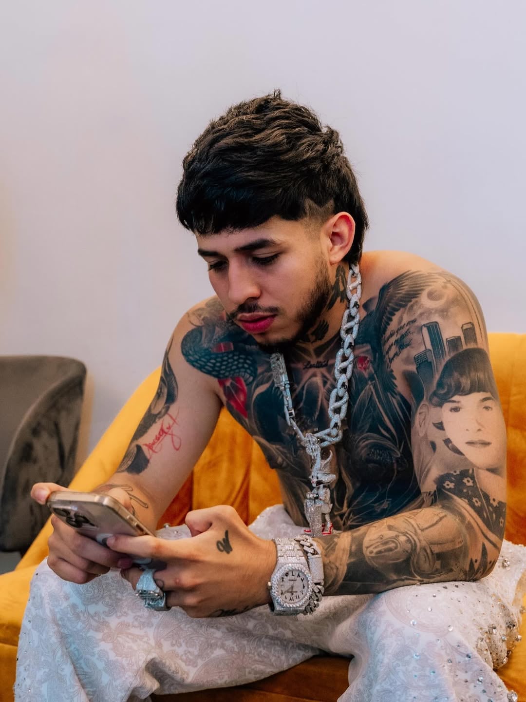 Creador de contenido colombiano Westcol.