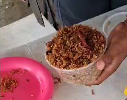 El arroz fue encontrado dentro de un bus en Guanacaste.