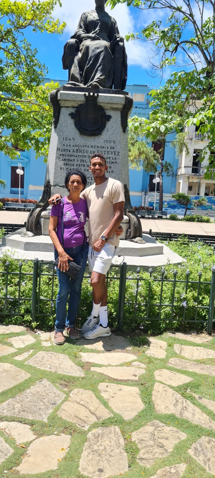 Yosel Piedra, defensor de San Carlos