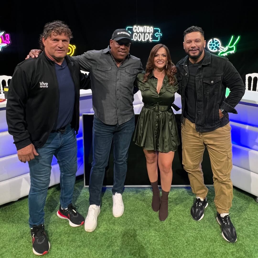 Gabriela Jiménez, periodista y presentadora de canal 7.