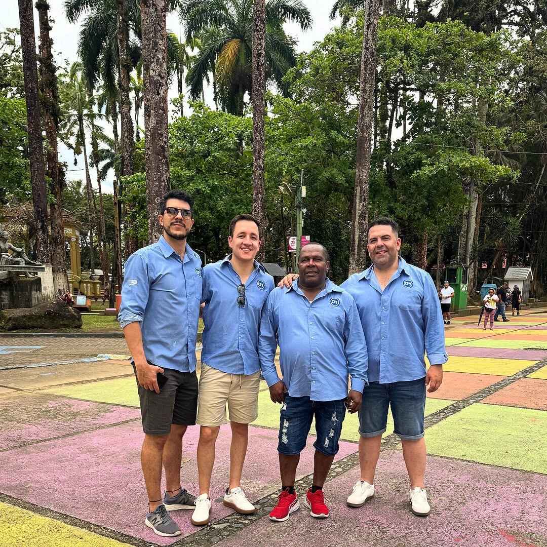 Carlos Serrano, Harrick McLean, Pablo Guzmán y Rodolfo Mora son las voces de 120 minutos. Fotografía: Marvin Caravaca para LT.