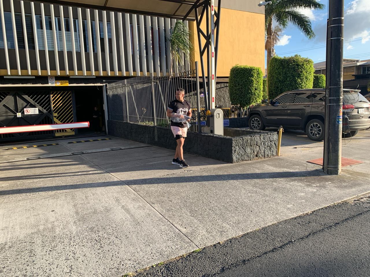 Alonso Solís sale de la cárcel