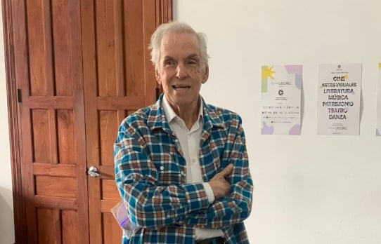 Milo Junco, historiador, vestuarista y maquillista.