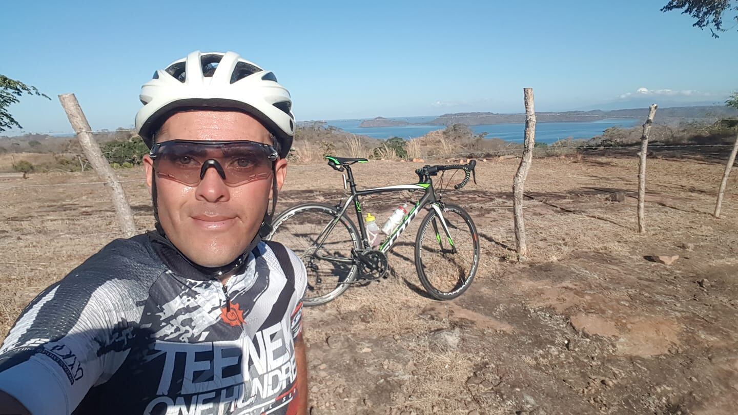 Randall Tencio Calvo, de 42 años, perdió la vida cuando practicaba ciclismo en La Cangreja, Cerro de la Muerte. Foto: Tomada de Redes sociales