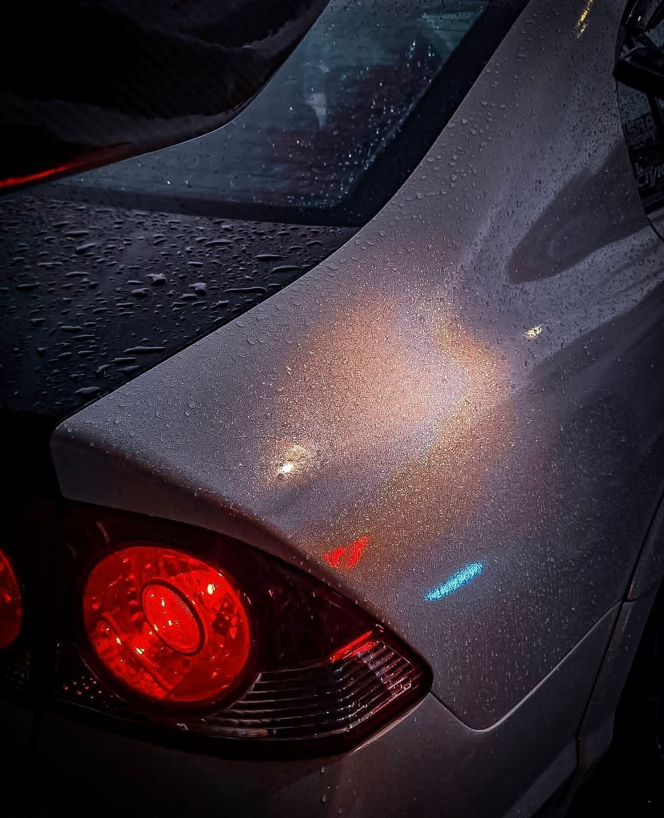 La pintura del Honda es muy peculiar