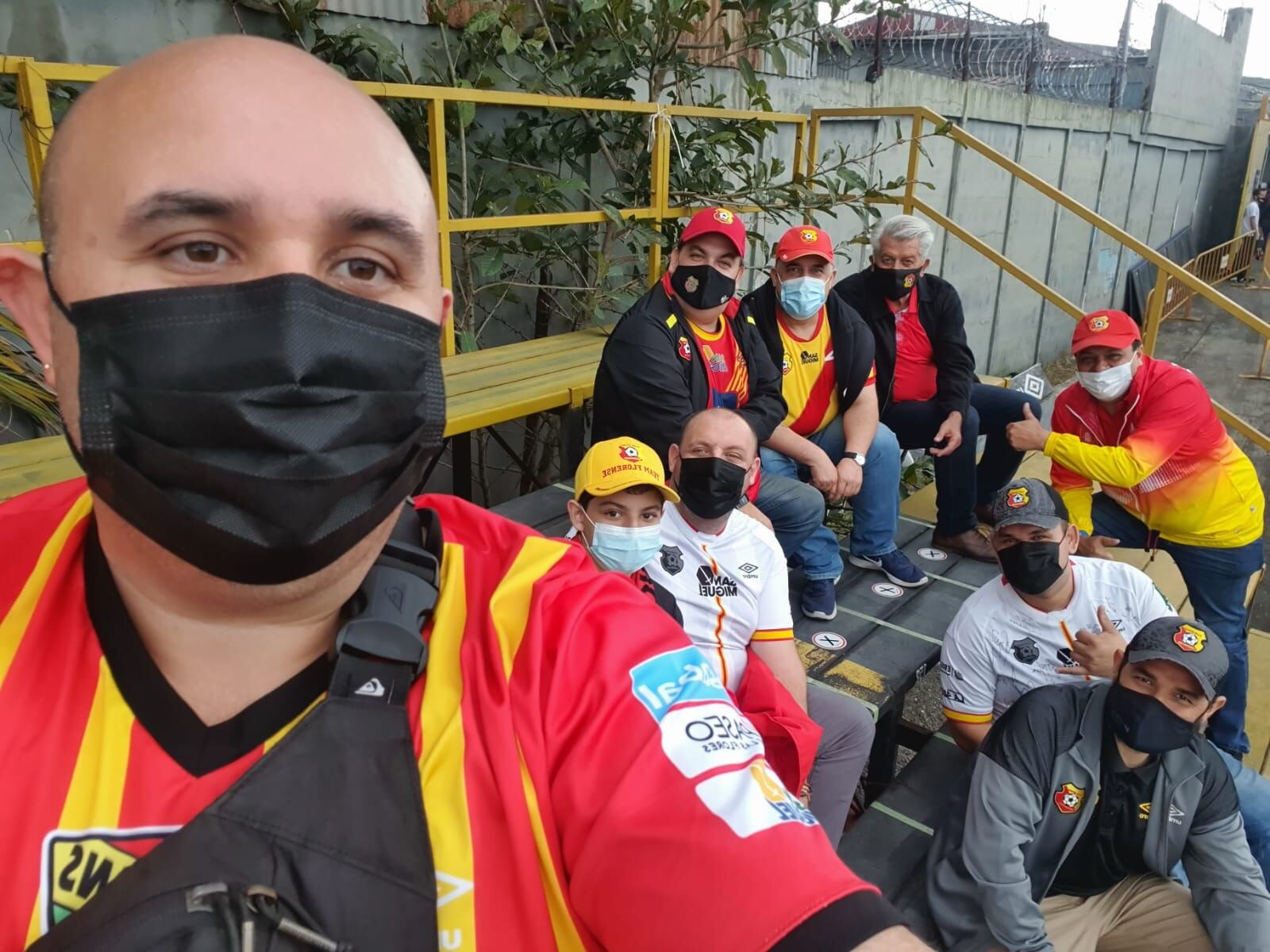 Carlos Hernández, aficionado herediano. Cortesía.
