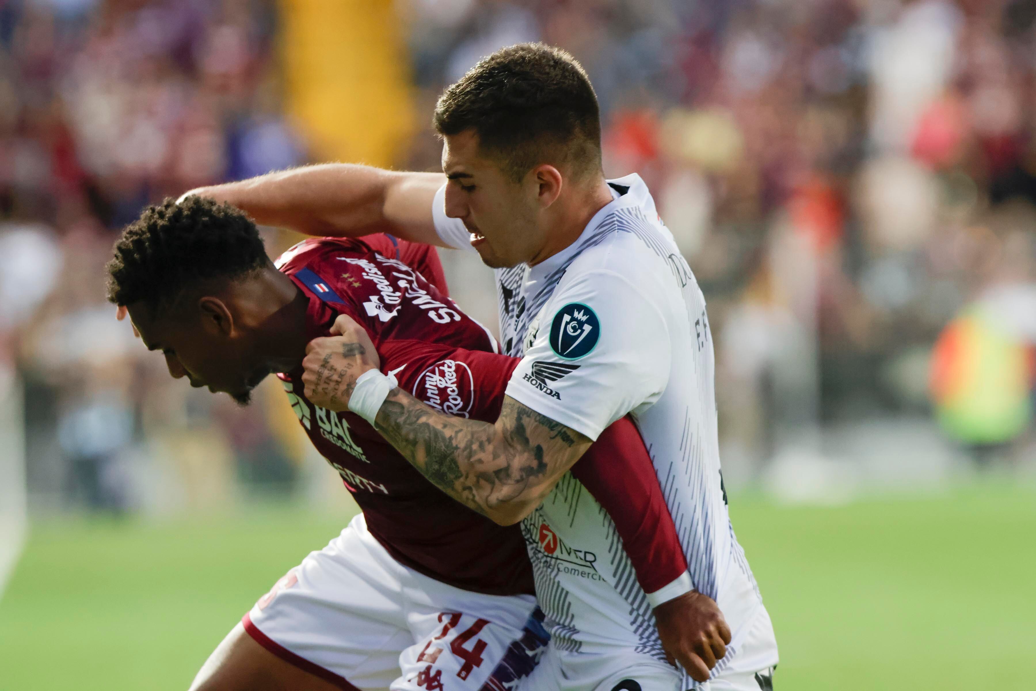 31/03/2024. Estadio Ricardo Saprissa Aymá, Tibás. Hora: 04:00 p.m. Partido de la Jornada 15 del Torneo de Clausura 2024 disputado entre el Deportivo Saprissa y el Club Sport Herediano en el Estadio Ricardo Saprissa Aymá, Tibás. Fotos: Mayela López