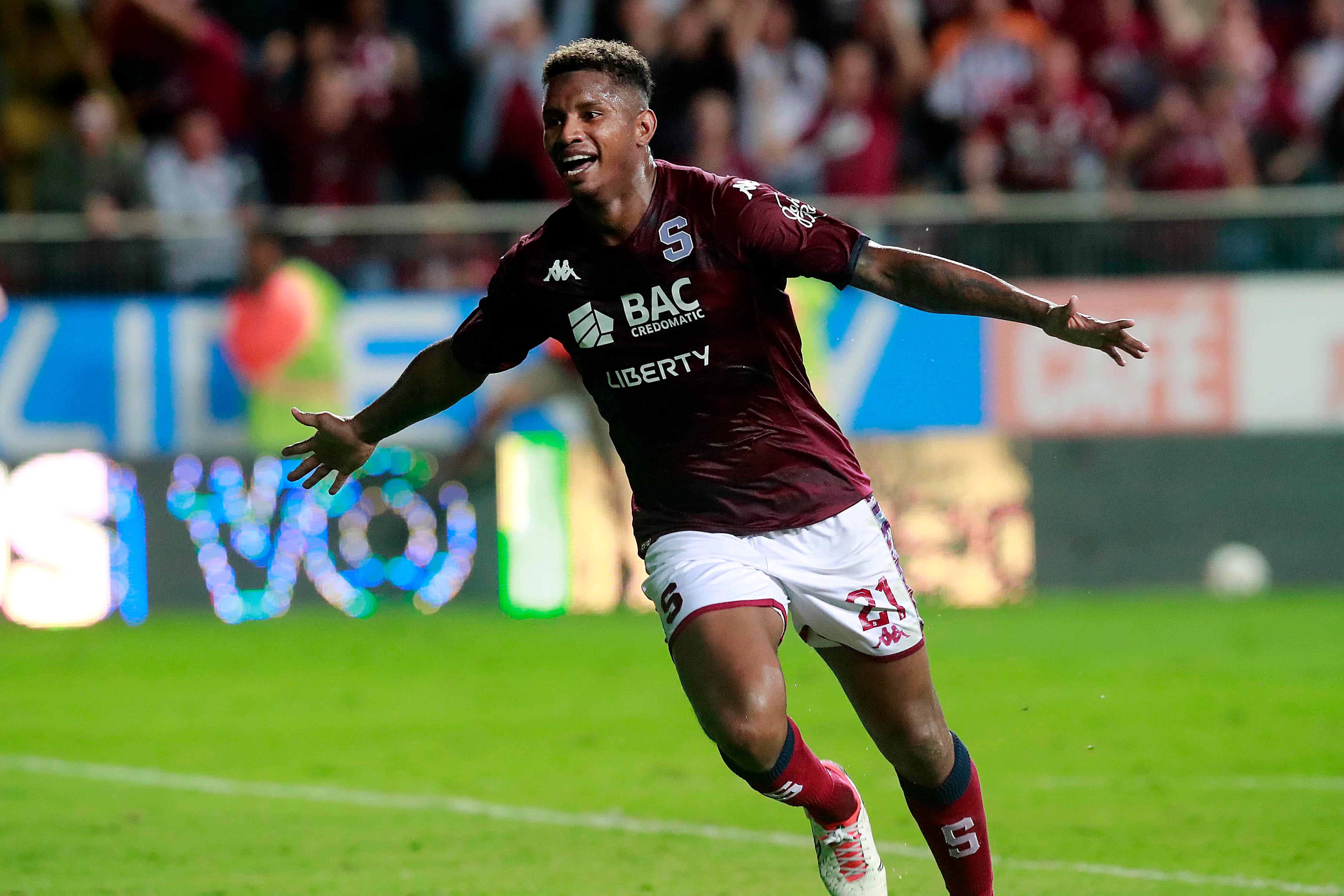 04/11/2023 Estadio Ricardo Saprissa, Tibás. El Deportivo Saprissa recibió a la Liga Deportiva Alajuelense, en una nueva versión del Clásico Nacional en partido de la jornada 18, Torneo de Apertura, Liga Promérica 2023.