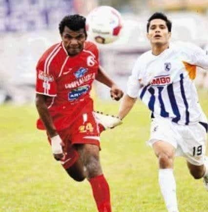 Carlos Espinoza, exdefensor de equipos como Ramonense y Puntarenas. Fotos: cortesía.