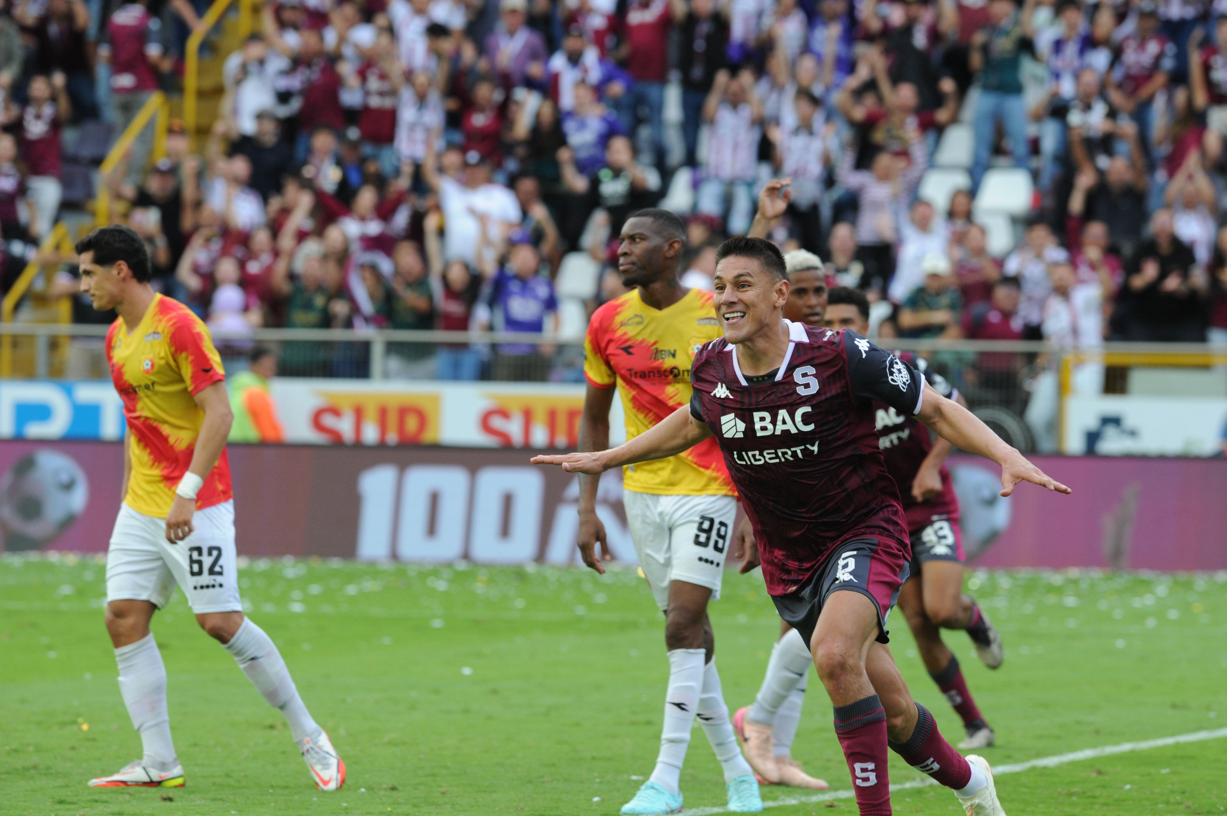 Saprissa vs Herediano SEMIFINALES.