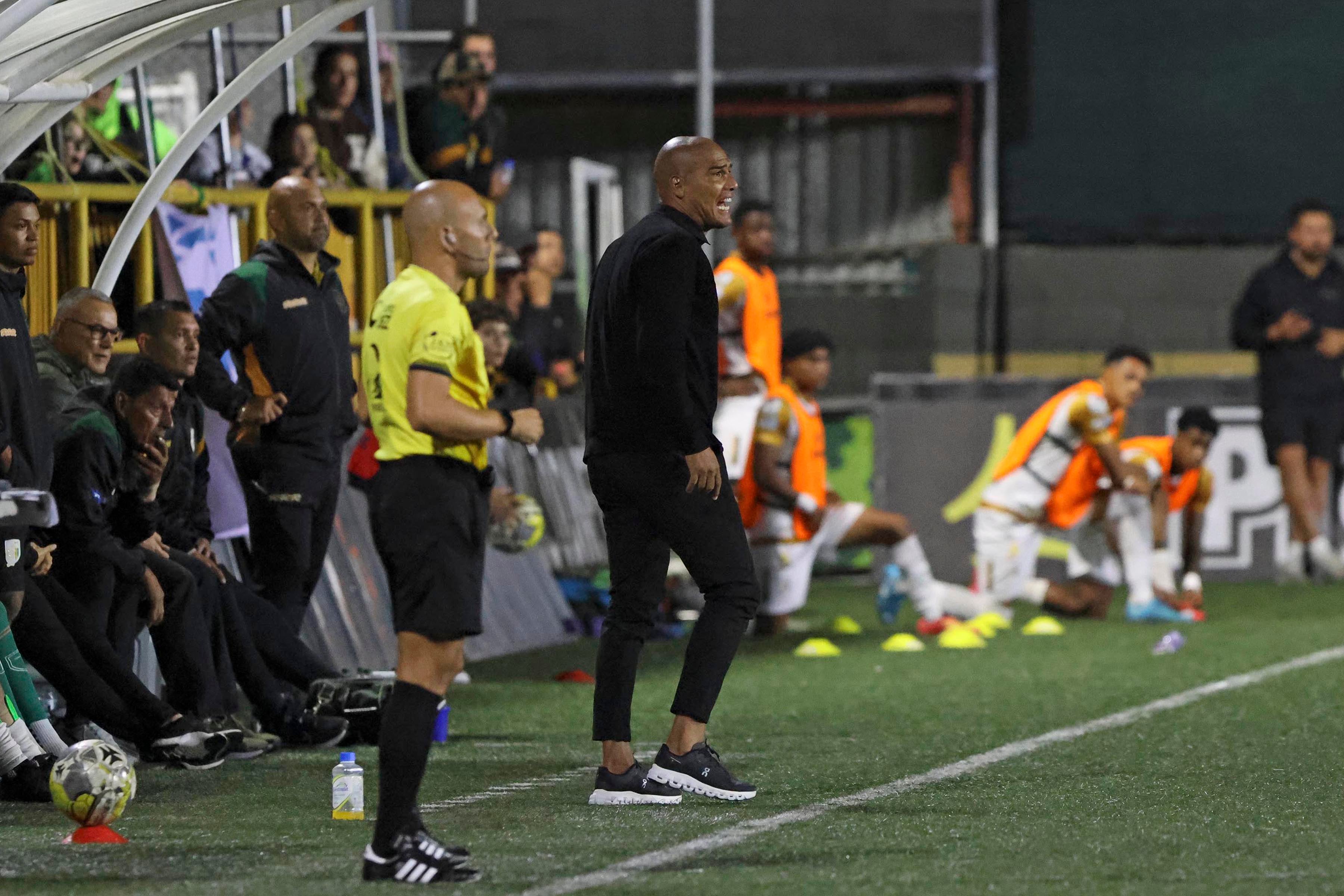 Consultants vs Inter San Carlos