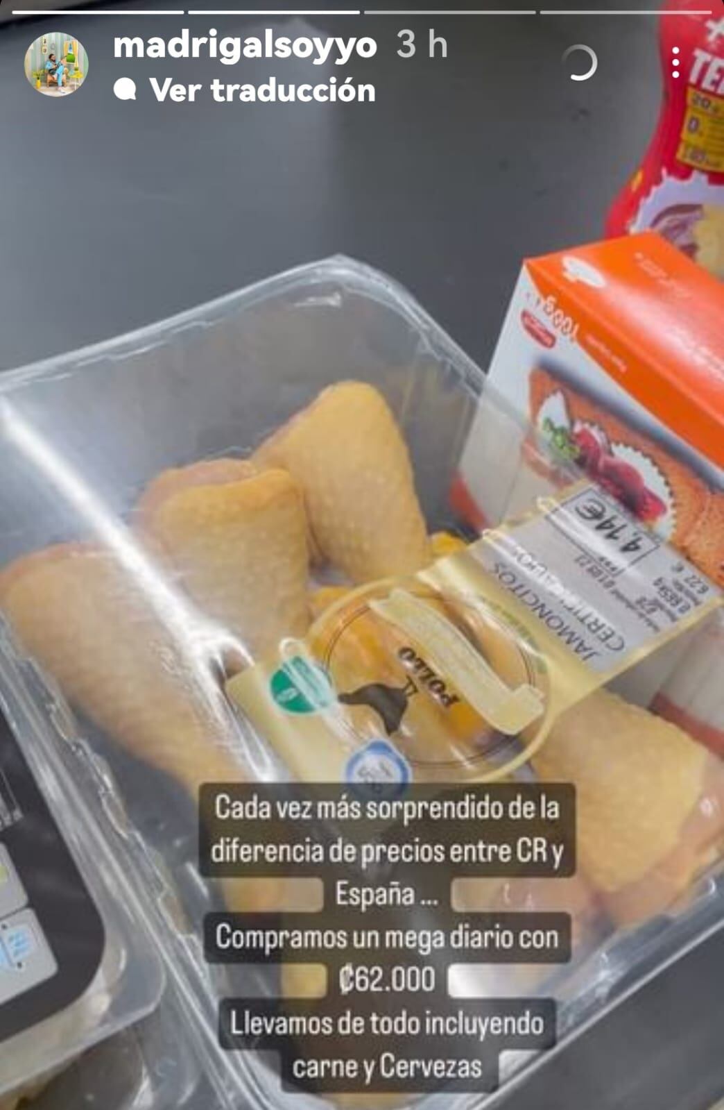 Andrés Madrigal mostró la gran diferencia de lo que pagó por un "buen diario" en Barcelona. Instagram