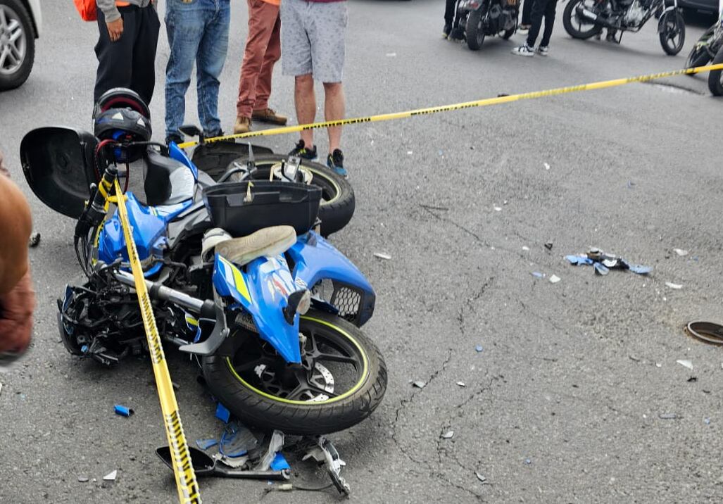Un motociclista falleció en un choque en Plaza Víquez