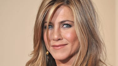 Jennifer Aniston revela el asqueroso tratamiento que usa para que su rostro se vea joven
