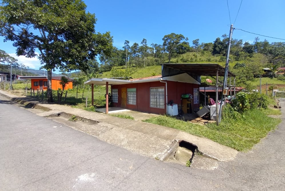 Casa en Jiménez de Cartago