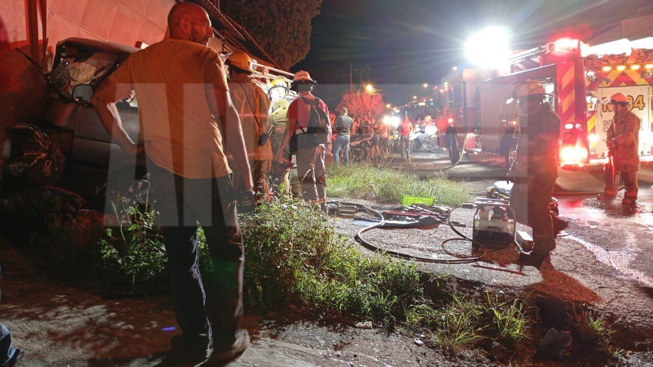 EL violento choque ocurrió en Tambor de Alajuela. Foto Agencia Nacional de Información.