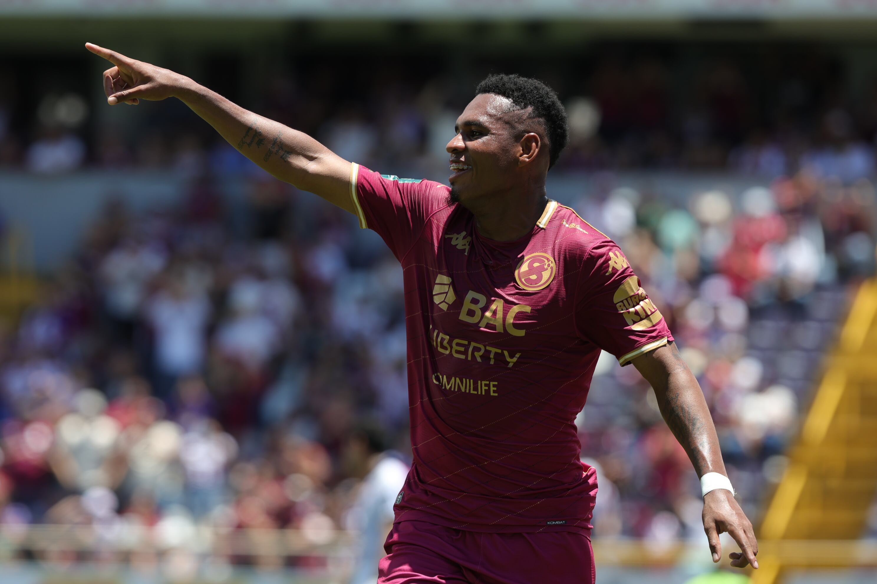 14/09/2025/ juego entre Deportivo Saprissa vs Guadalupe en el estadio Ricardo Saprissa / foto John Durán
