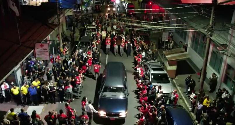 Vigilia por muerte del cruzrojista Minor Correa. Foto Cruz Roja.
