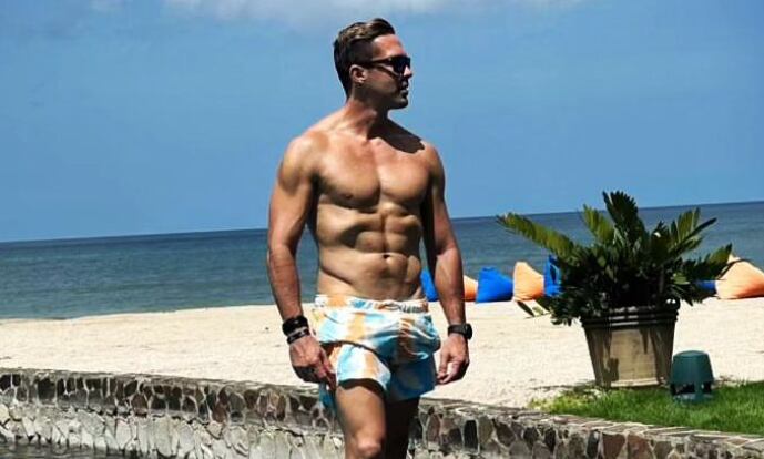 Ítalo Marenco conoce a Keylor Navas