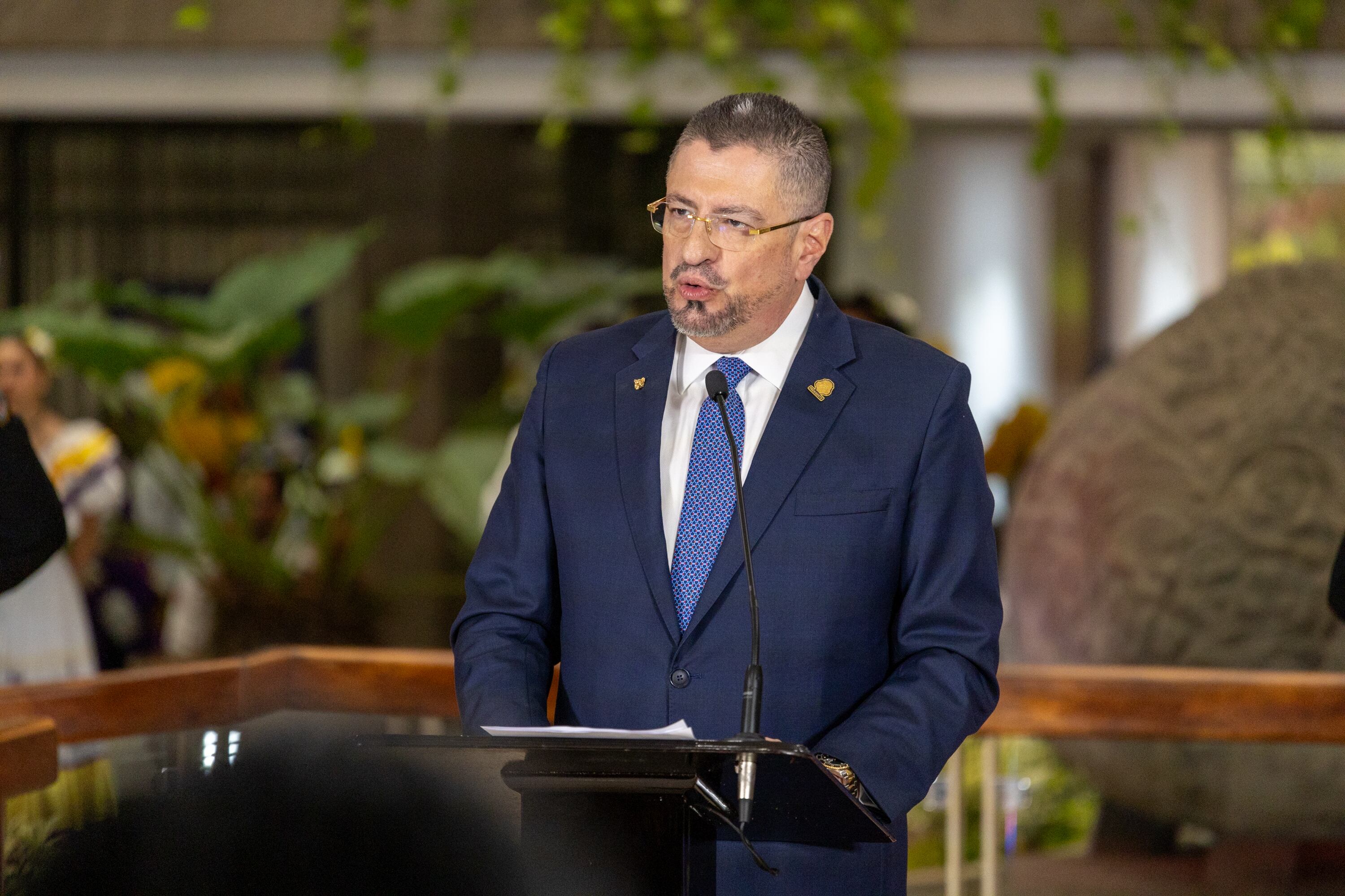 11/11/2024, San José, Casa Presidencial, el presidente Rodrigo Chávez recibe en casa presidencial al presidente de El Salvador Nayib Bukele.