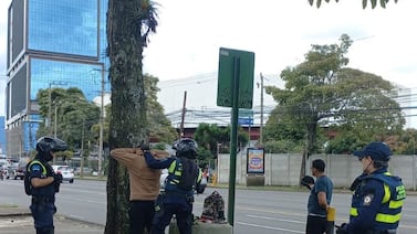 Limpiaparabrisas están en la mira de Policía Municipal de San José por estos motivos