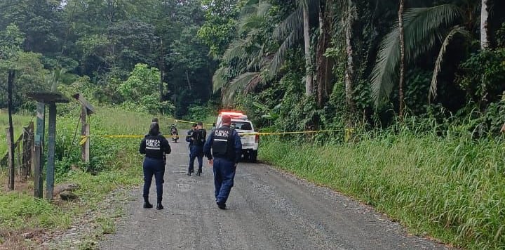 Un cuerpo calcinado fue encontrado dentro de un refrigerador en Limón
