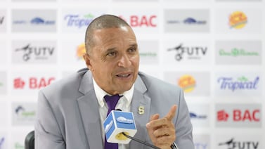 Erick Lonis Lonis fue muy sincero sobre nuevo parón del campeonato: “No es sano ni serio”