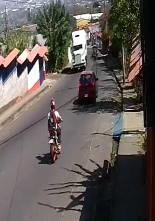 Jesús Granados, joven ingeniero que murió golpeado por cableado eléctrico en Escazú.